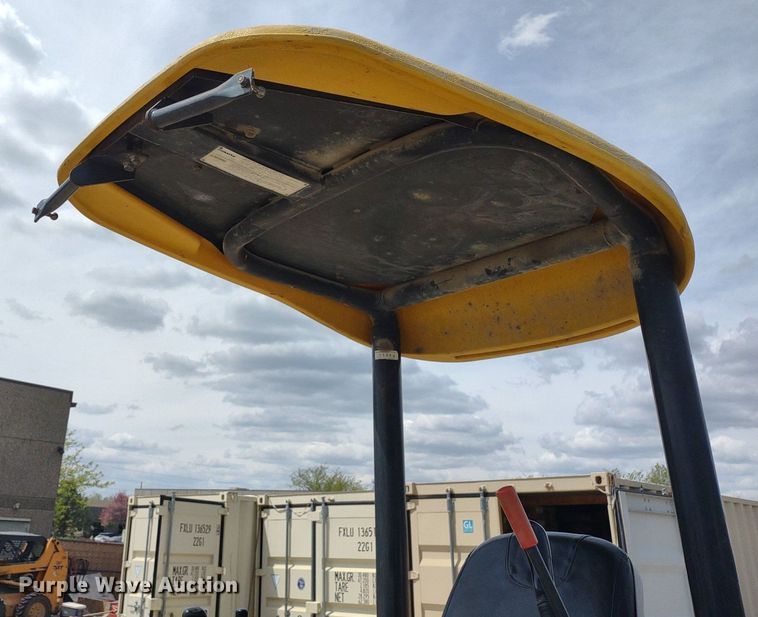 image for item DQ1702 2008 Komatsu PC35MR-2  mini excavator