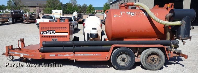 image for item DQ1706 2006 Ditch Witch FX30  vacuum excavator