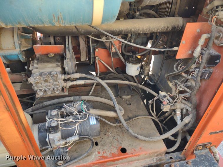 image for item DQ1706 2006 Ditch Witch FX30  vacuum excavator