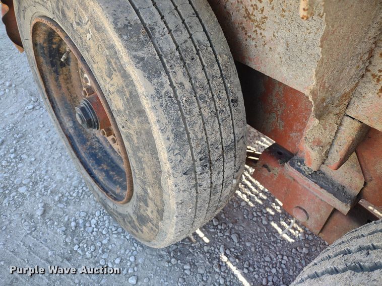 image for item DQ1706 2006 Ditch Witch FX30  vacuum excavator