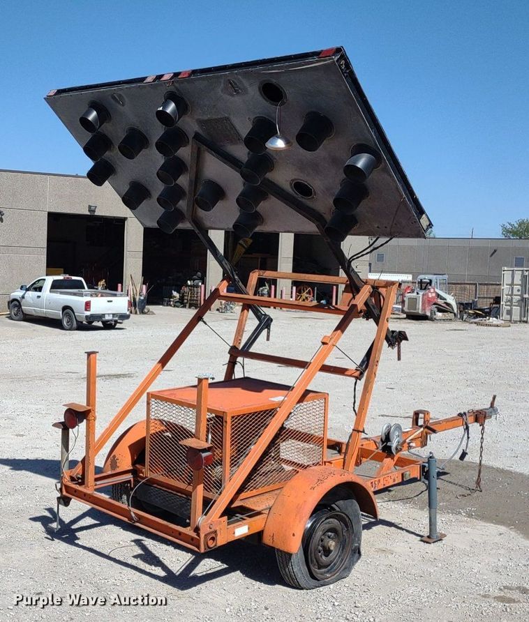 image for item DQ1707 Arrow board