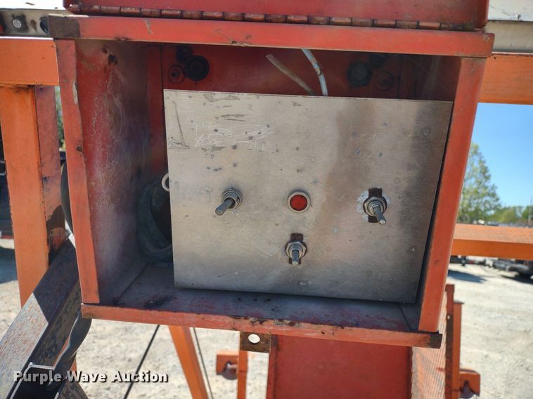 image for item DQ1707 Arrow board