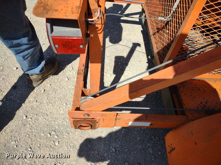 image for item DQ1707 Arrow board