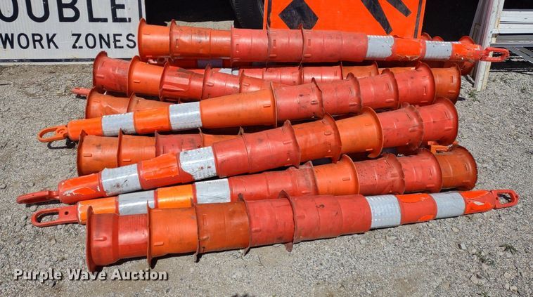 image for item DQ1708 Road safety equipment