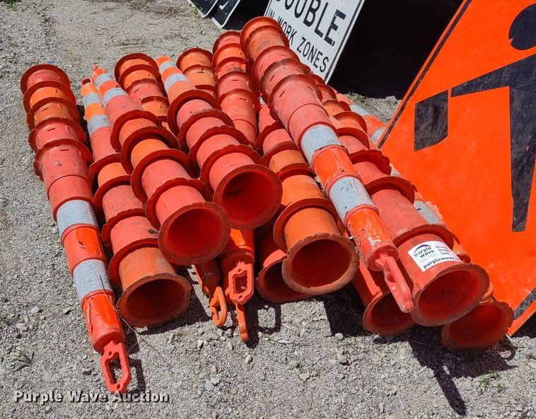 image for item DQ1708 Road safety equipment