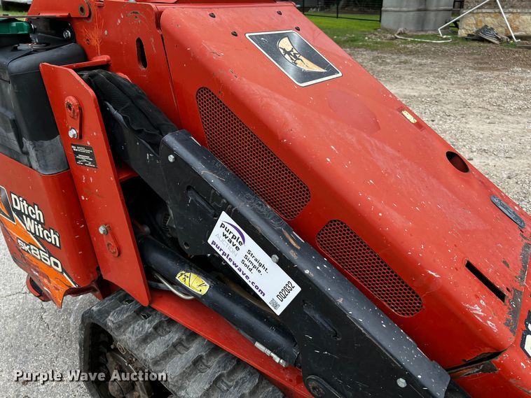 image for item DQ2032 2015 Ditch Witch SK850  compact utility loader