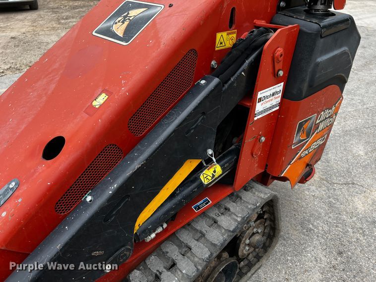 image for item DQ2032 2015 Ditch Witch SK850  compact utility loader
