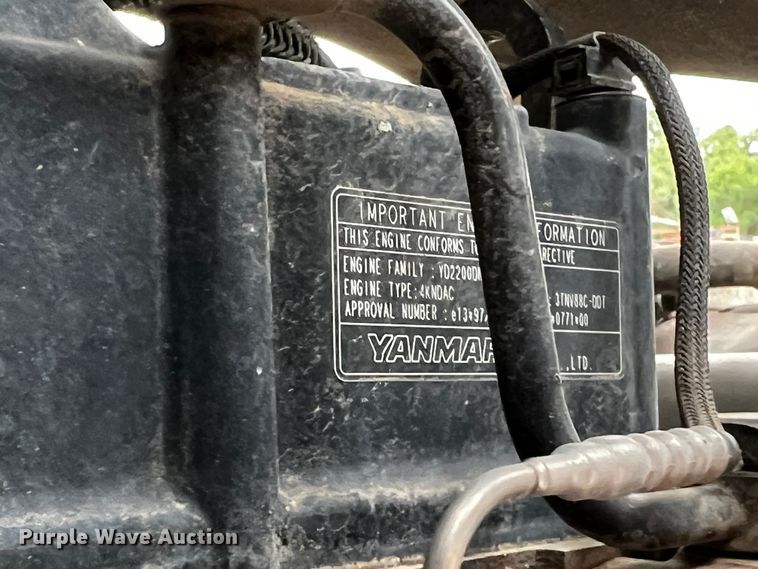 image for item DQ2032 2015 Ditch Witch SK850  compact utility loader