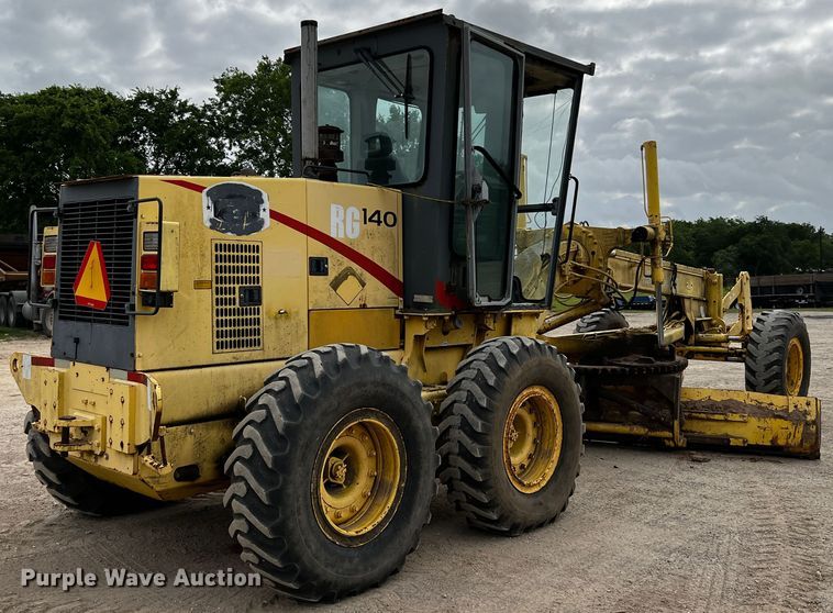 image for item DQ2037 2000 New Holland RG140  motor grader