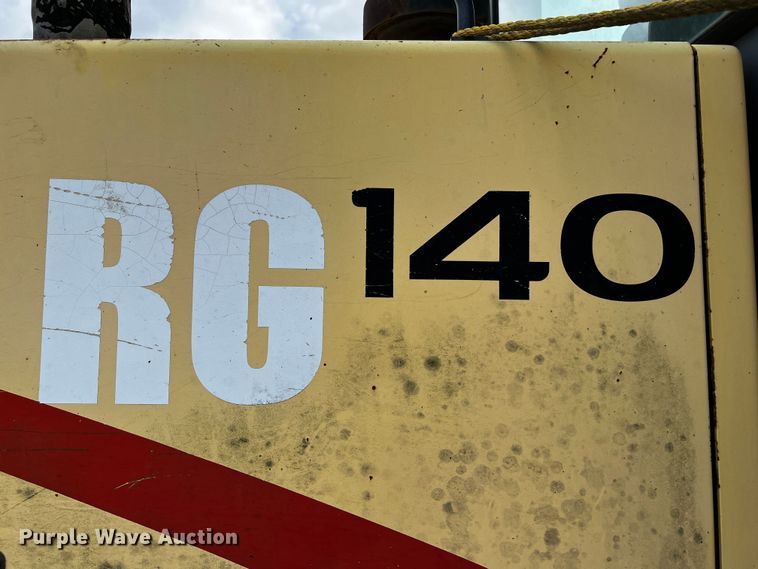 image for item DQ2037 2000 New Holland RG140  motor grader