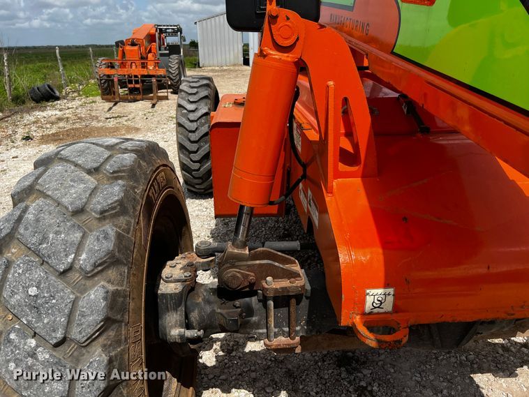 image for item DQ2039 Xtreme XRM0945  telehandler