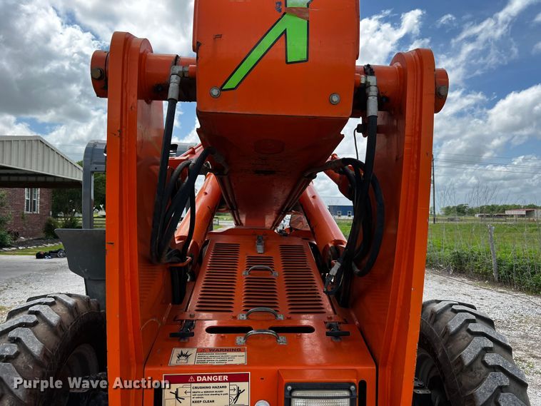 image for item DQ2040 Xtreme XRM1045  telehandler