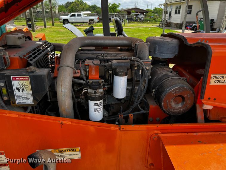 image for item DQ2040 Xtreme XRM1045  telehandler