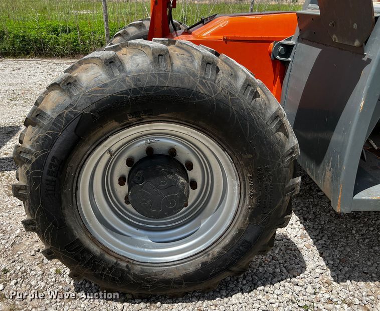 image for item DQ2040 Xtreme XRM1045  telehandler