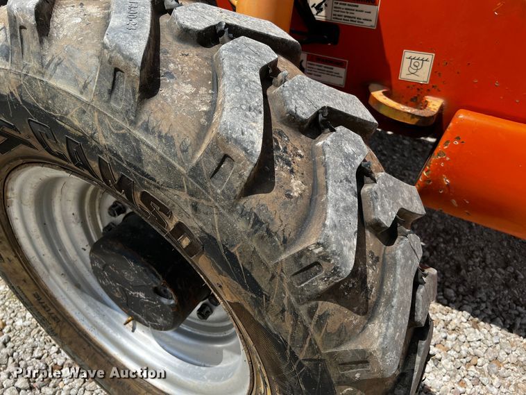 image for item DQ2040 Xtreme XRM1045  telehandler