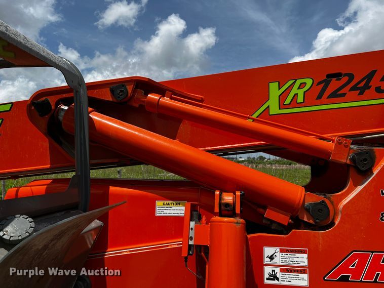 image for item DQ2041 Xtreme XR1245  telehandler