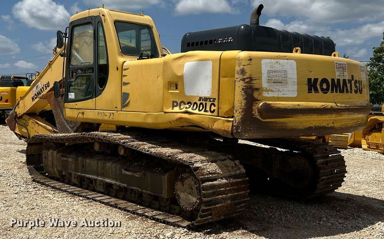 image for item DQ2042 1998 Komatsu PC300LC-6  excavator