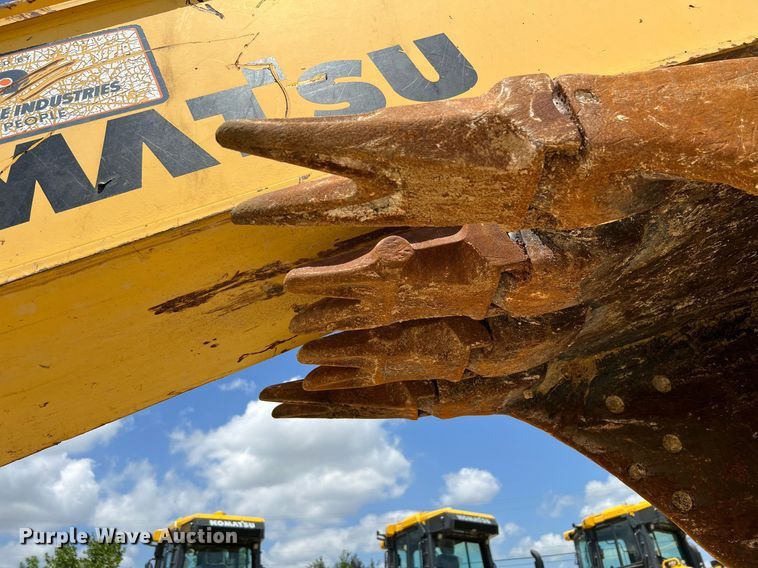 image for item DQ2042 1998 Komatsu PC300LC-6  excavator