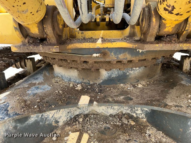 image for item DQ2042 1998 Komatsu PC300LC-6  excavator