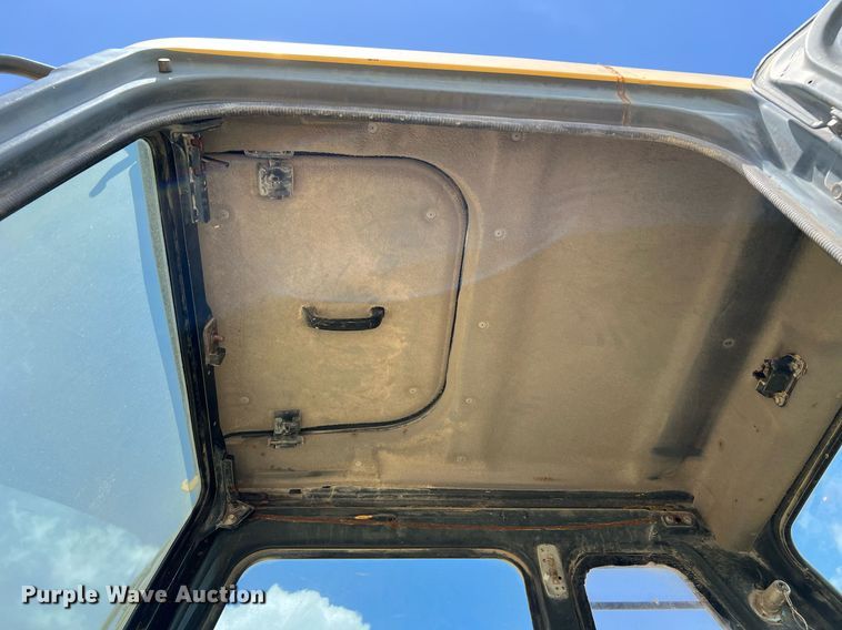 image for item DQ2042 1998 Komatsu PC300LC-6  excavator