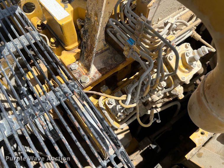 image for item DQ2042 1998 Komatsu PC300LC-6  excavator