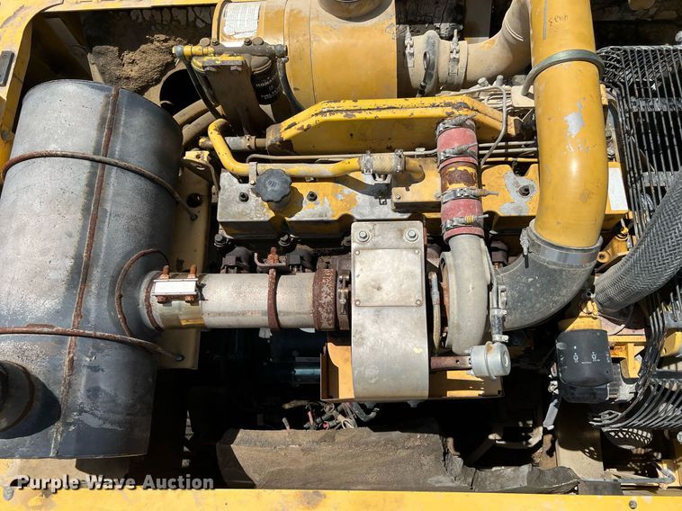 image for item DQ2042 1998 Komatsu PC300LC-6  excavator