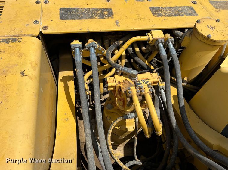 image for item DQ2042 1998 Komatsu PC300LC-6  excavator