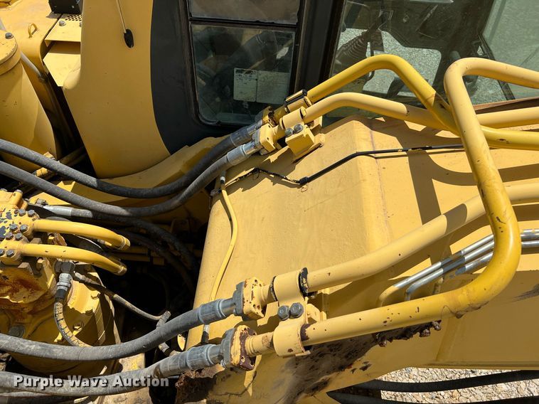 image for item DQ2042 1998 Komatsu PC300LC-6  excavator