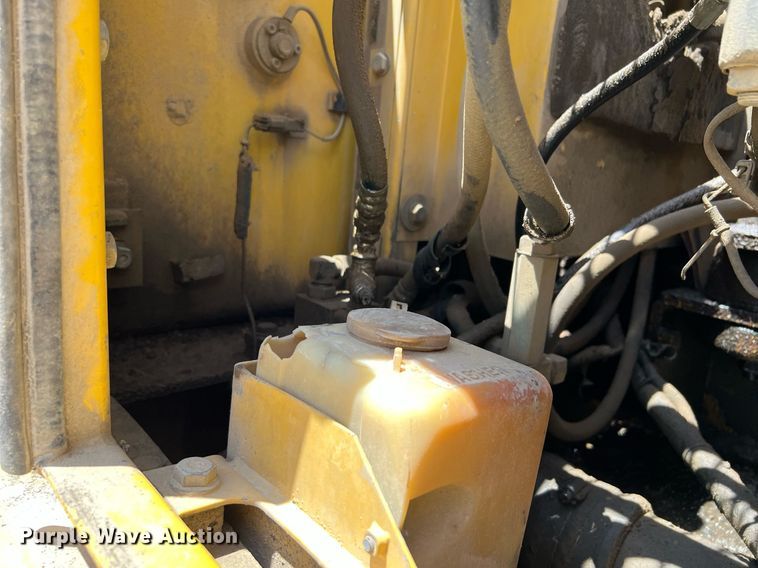 image for item DQ2042 1998 Komatsu PC300LC-6  excavator