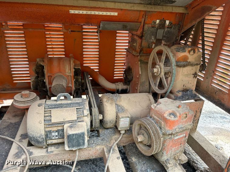 image for item DR4540 Petroflex Fiber Feed  asphalt hopper