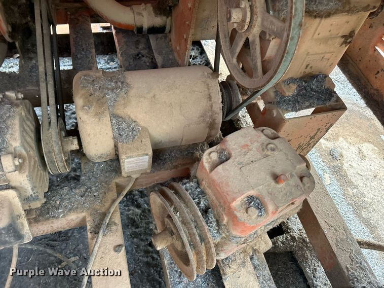 image for item DR4540 Petroflex Fiber Feed  asphalt hopper