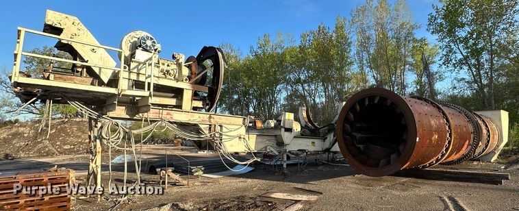 image for item DR5201 Cedarapids  asphalt drum mixer and frame