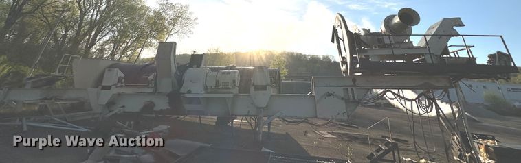 image for item DR5201 Cedarapids  asphalt drum mixer and frame