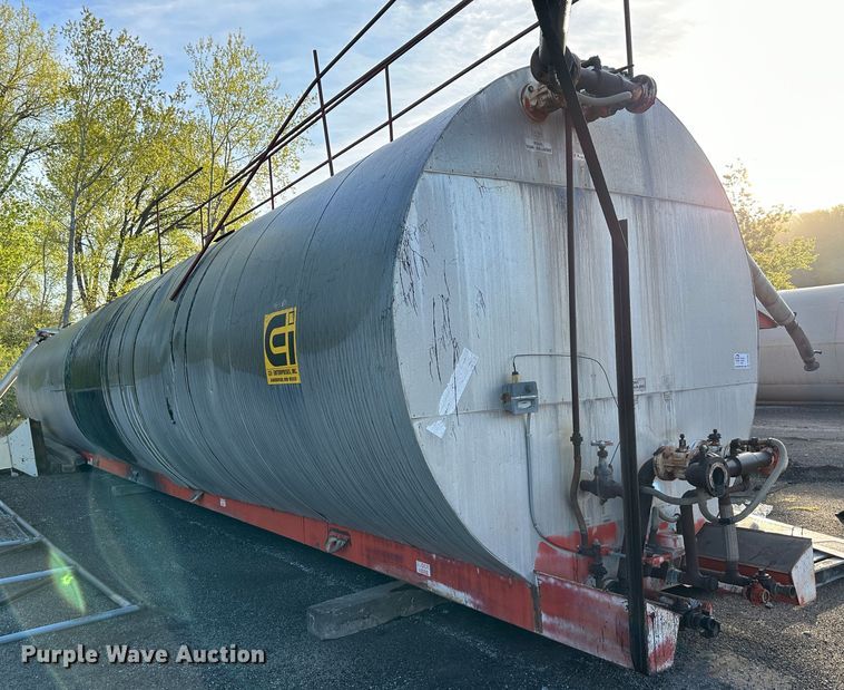 image for item DR5202 Heated asphalt tank