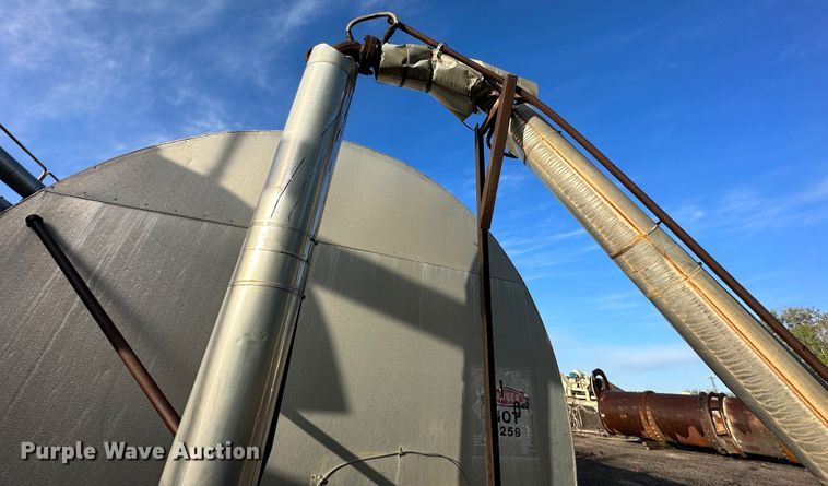 image for item DR5202 Heated asphalt tank