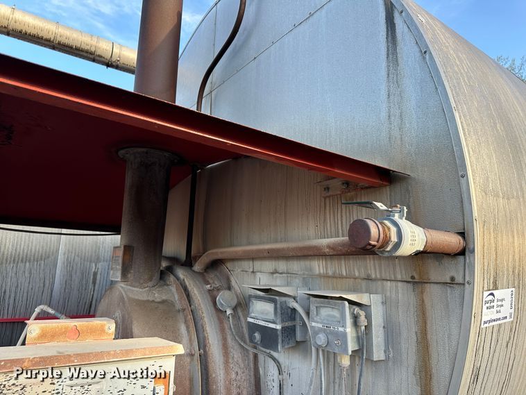 image for item DR5203 Hy-Way HeaTank 30GL-HTT  asphalt heater tank