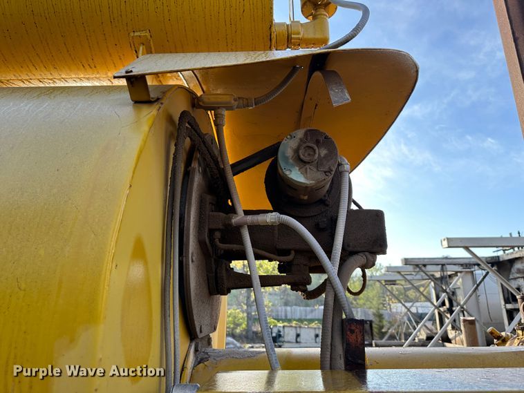 image for item DR5204 CEI Enterprises CEI 800A  asphalt tank