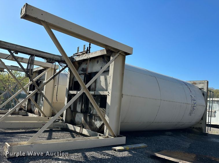 image for item DR5205 Asphalt silo