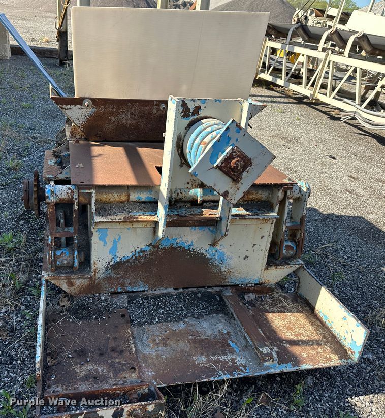 image for item DR5209 Vibrating screen