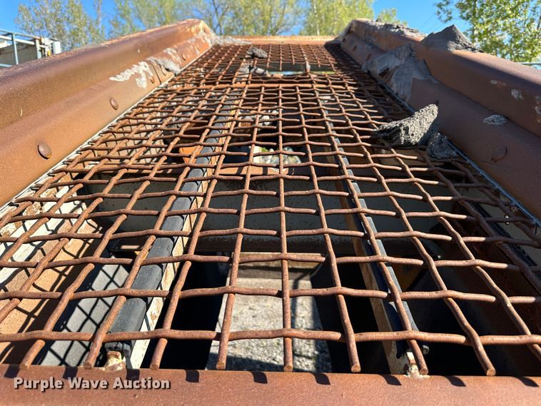 image for item DR5209 Vibrating screen