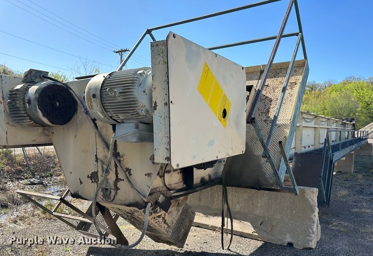 image for item DR5210 Asphalt drag slat conveyor