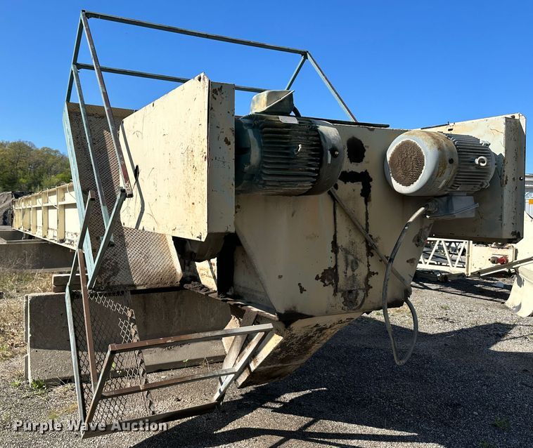 image for item DR5210 Asphalt drag slat conveyor