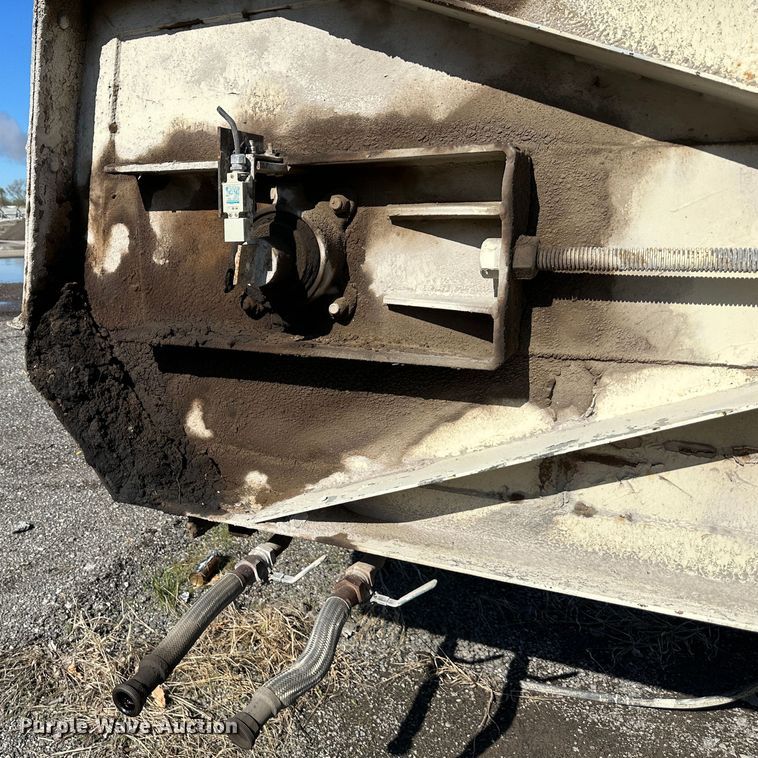 image for item DR5210 Asphalt drag slat conveyor