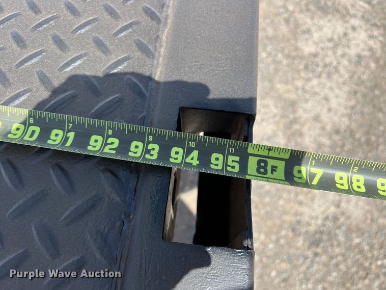 image for item DR5567 1995 Ford F800  crane truck