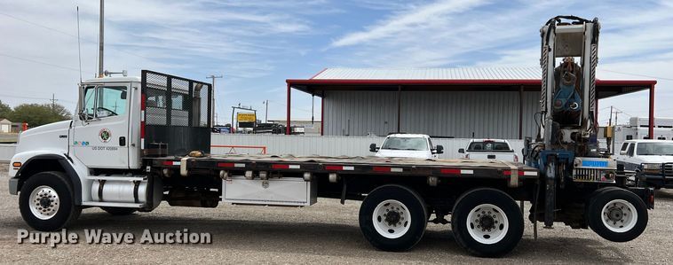 image for item DR5568 2004 Freightliner FL112  crane truck