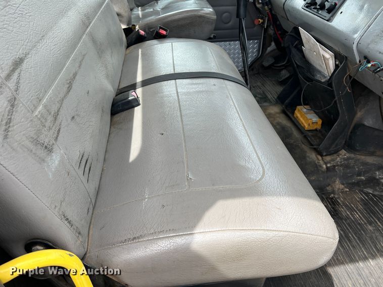 image for item DR5568 2004 Freightliner FL112  crane truck