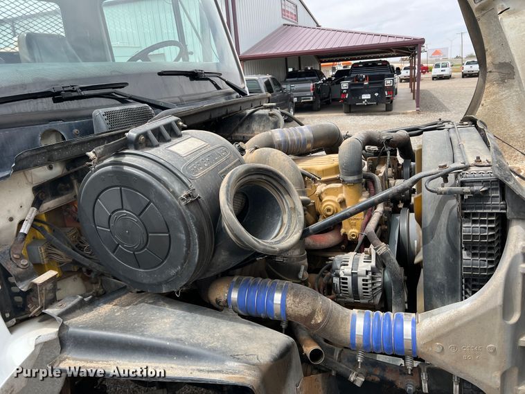 image for item DR5568 2004 Freightliner FL112  crane truck