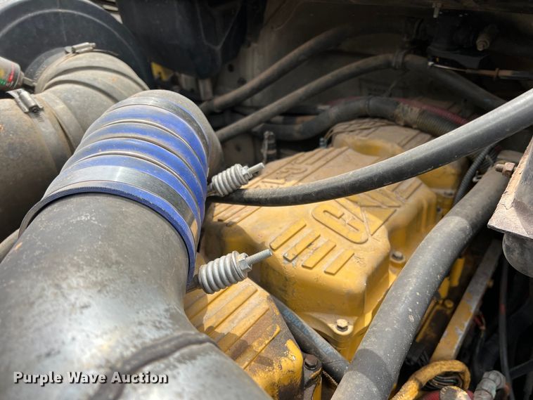 image for item DR5568 2004 Freightliner FL112  crane truck