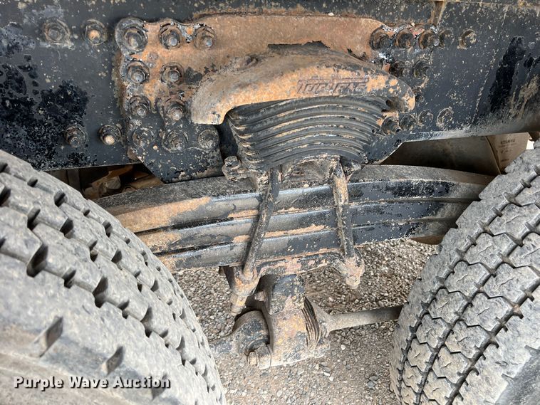 image for item DR5568 2004 Freightliner FL112  crane truck