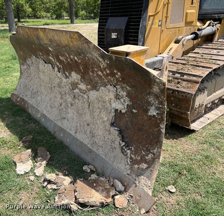 image for item DR5578 2017 Caterpillar D6K2 XL  dozer